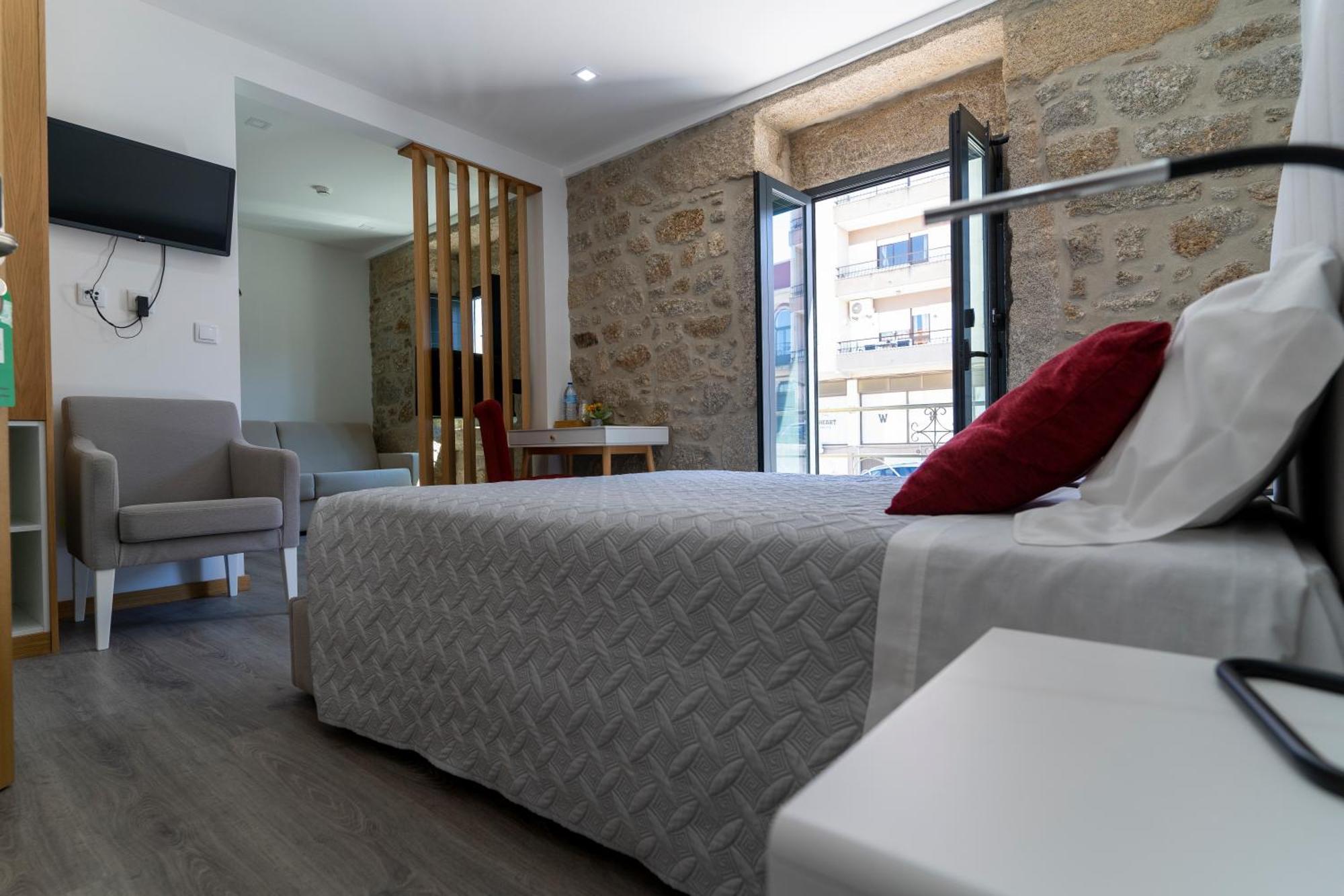 ALOJAMENTO GIRASSOL - Guest House Castelo Branco (Centro) Exterior foto